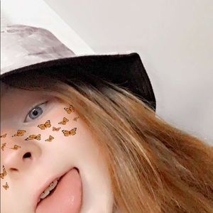 Meet your Posher, Jenna